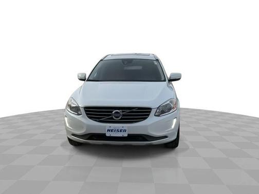 2016 Volvo XC60 T5 Premier