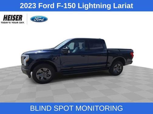 2023 Ford F-150 Lightning LARIAT