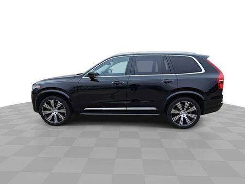 2022 Volvo XC90 T6 Inscription