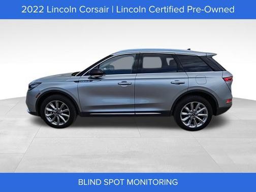 2022 Lincoln Corsair Standard