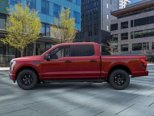 2025 Ford F-150 Lightning XLT