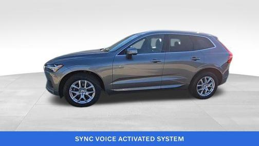 2021 Volvo XC60 T5 Momentum