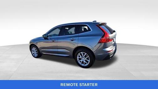 2021 Volvo XC60 T5 Momentum