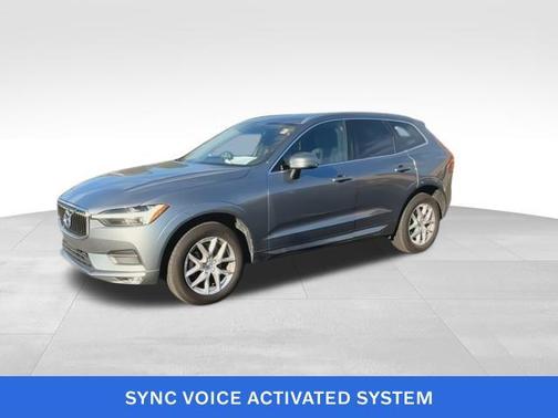 2021 Volvo XC60 T5 Momentum