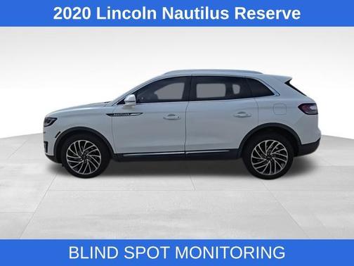 2020 Lincoln Nautilus Reserve