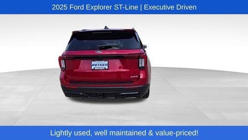 2025 Ford Explorer ST-Line