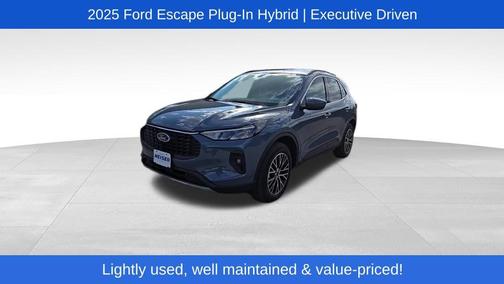 2025 Ford Escape PHEV SE