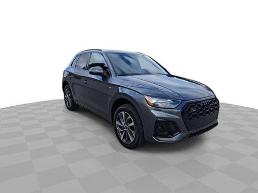 2024 Audi Q5 45 S line Premium