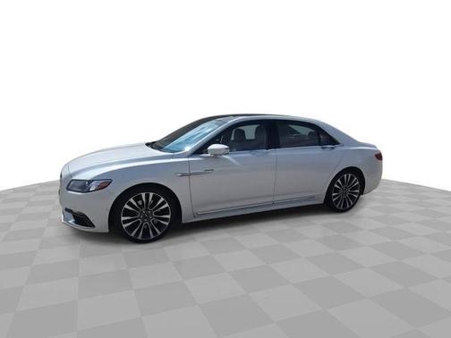 2017 Lincoln Continental Reserve