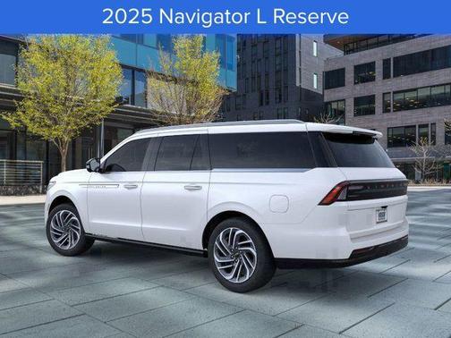 2025 Lincoln Navigator Reserve
