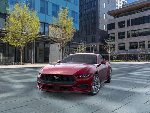 2025 Ford Mustang EcoBoost Premium