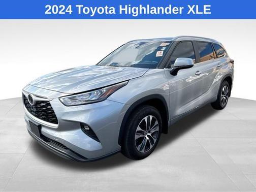 2024 Toyota Highlander XLE