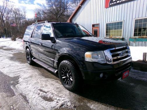 Tuxedo Black Metallic 2014 Ford Expedition XLT