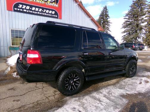 Tuxedo Black Metallic 2014 Ford Expedition XLT