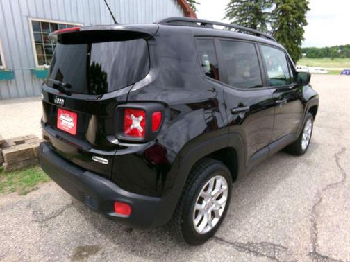 Black 2017 Jeep Renegade Latitude