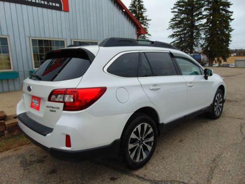 2017 Subaru Outback 3.6R Limited