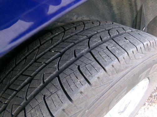 Deep Impact Blue Metallic 2013 Ford Edge Limited