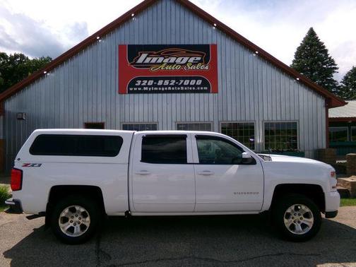 Summit White 2018 Chevrolet Silverado 1500 2LT