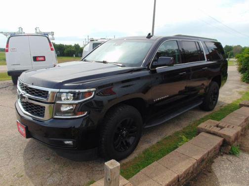 2016 Chevrolet Suburban LT