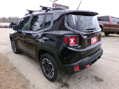 2016 Jeep Renegade Trailhawk
