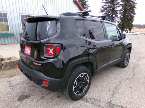 2016 Jeep Renegade Trailhawk