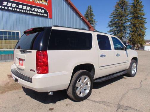 2013 GMC Yukon XL 1500 SLT