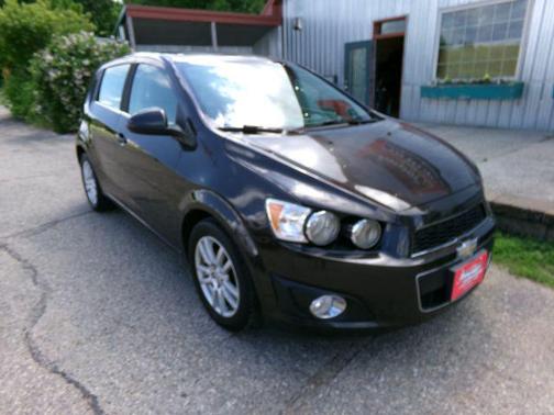 Mocha Bronze Metallic 2014 Chevrolet Sonic LT