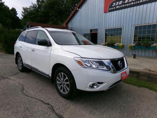 Moonlight White 2013 Nissan Pathfinder SL