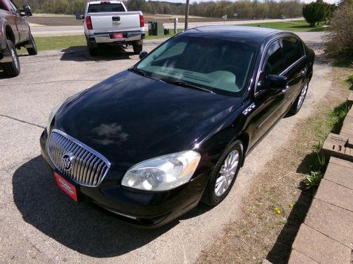 Black Onyx 2011 Buick Lucerne CXL