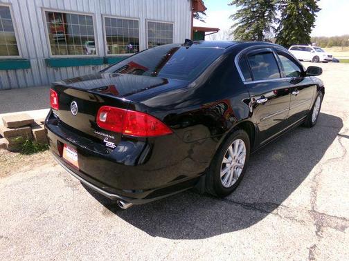 Black Onyx 2011 Buick Lucerne CXL