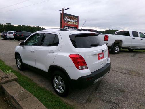 Summit White 2015 Chevrolet Trax LT