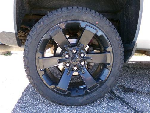 Silver Ice Metallic 2017 Chevrolet Silverado 1500 LTZ