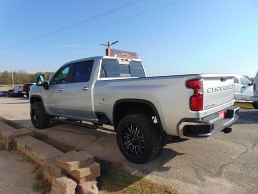 2022 Chevrolet Silverado 3500 LT