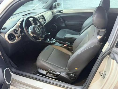 2014 Volkswagen Beetle 2.5L