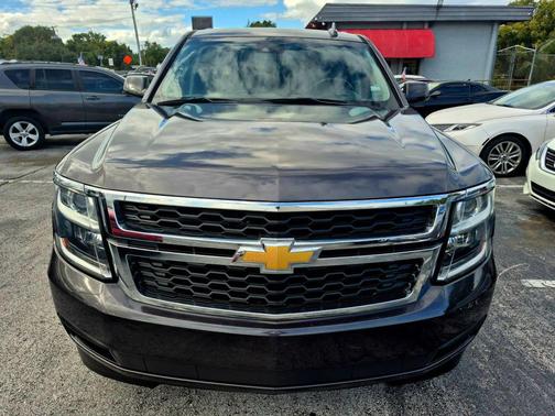 2017 Chevrolet Suburban LT