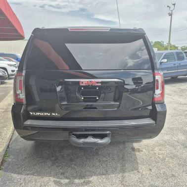 2017 GMC Yukon XL SLE