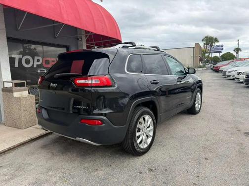 2016 Jeep Cherokee Sport