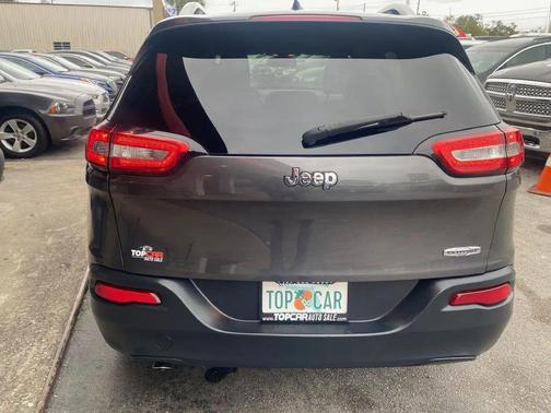 2014 Jeep Cherokee Sport