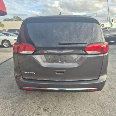 2018 Chrysler Pacifica Touring-L Plus