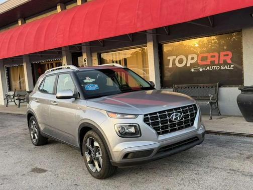 2023 Hyundai VENUE SEL