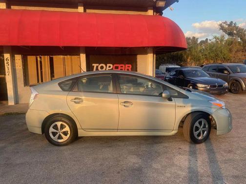 2015 Toyota Prius Two