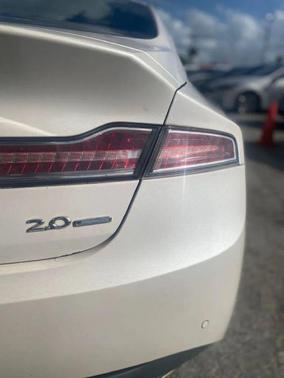 2015 Lincoln MKZ Base