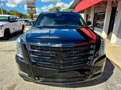 2015 Cadillac Escalade Luxury