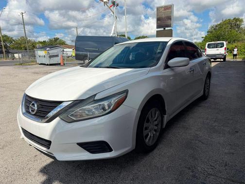 WHITE 2017 Nissan Altima 2.5 S