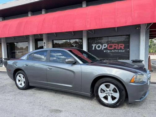 2012 Dodge Charger SE
