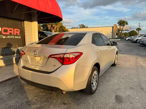 2018 Toyota Corolla LE