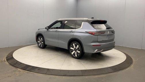 2025 Mitsubishi Outlander 