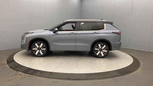 2025 Mitsubishi Outlander 
