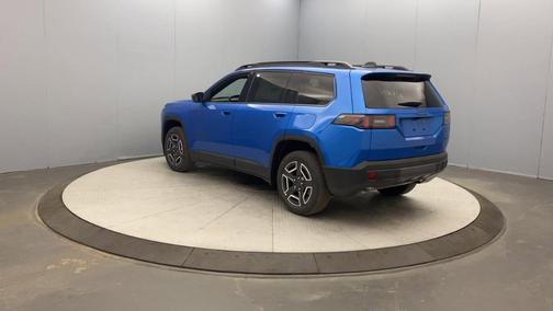 Hydro Blue Pearlcoat 2026 Jeep Cherokee LAREDO/LIMITED