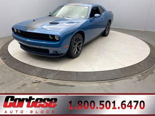 2022 Dodge Challenger SXT